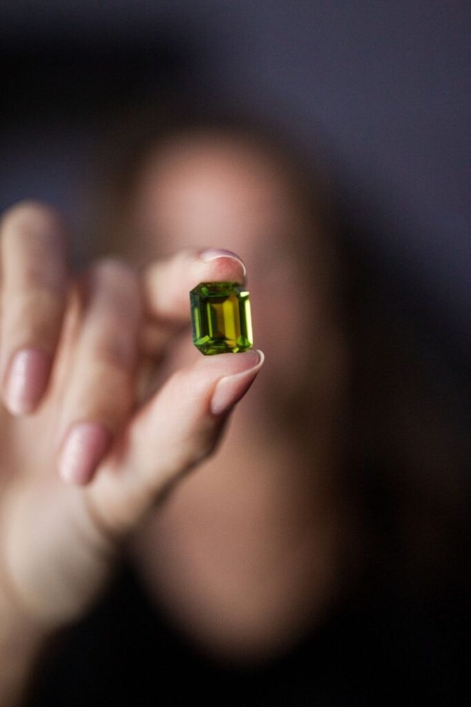 birthstone of august