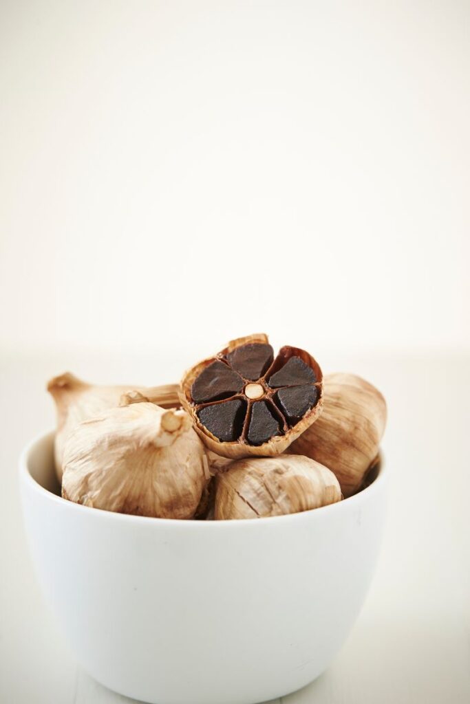 black garlic nutrition facts