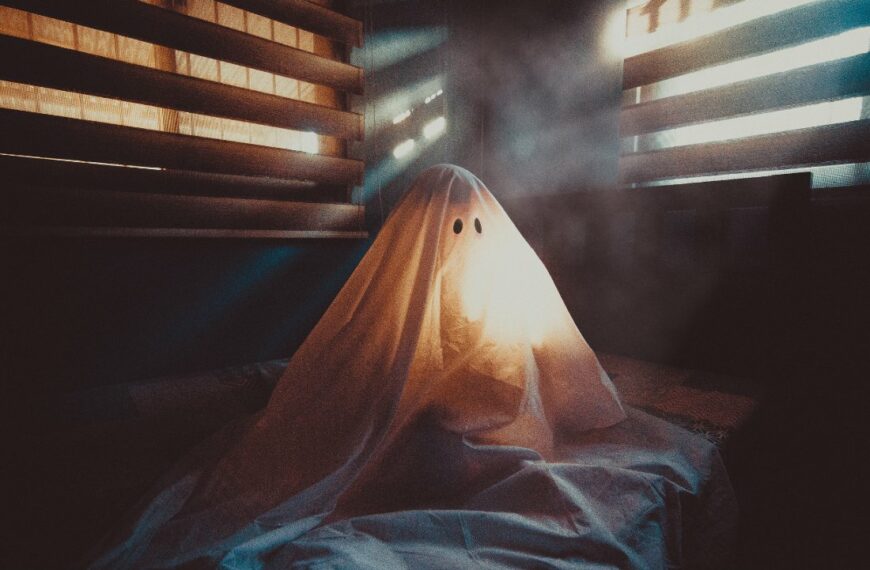 facts about ghosts