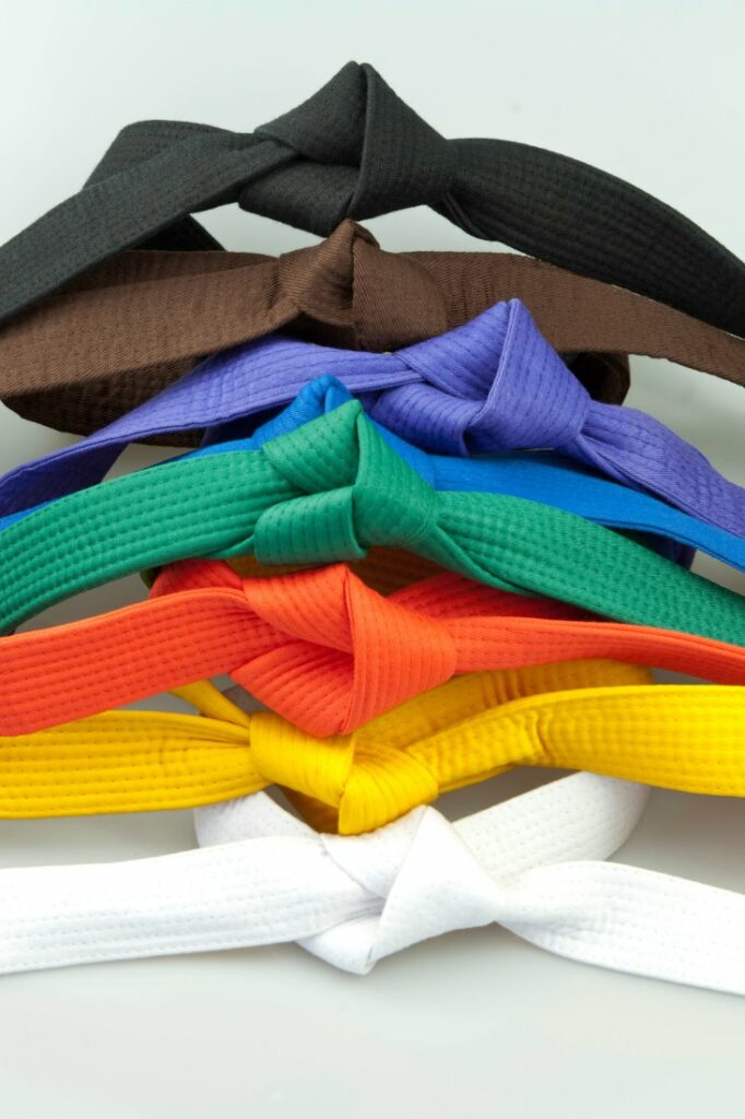 how many belts are there in karate